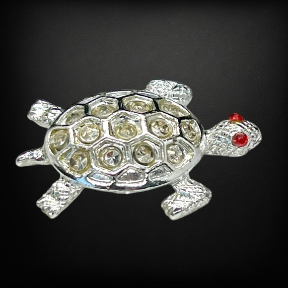 Vintage Silver Tone & Rhinestone Turtle Brooch - Picture 3 of 4